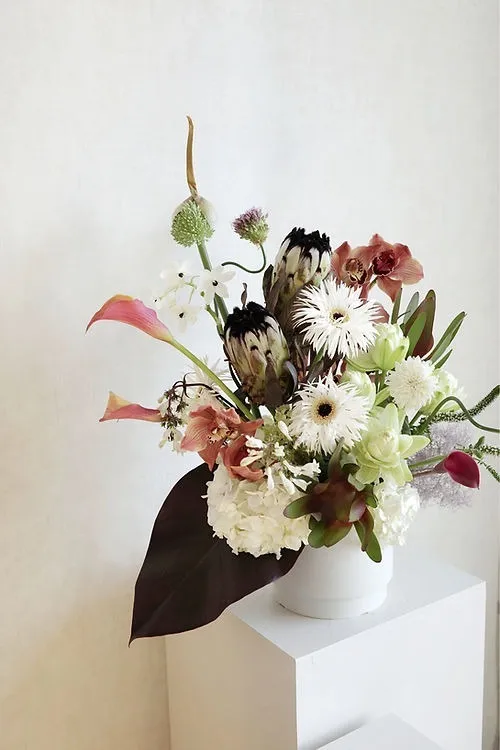 【FLORISTおまかせ】季節のアレンジメント L